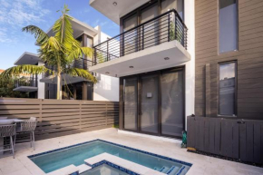 Coral Ridge Playtime - Gorgeous Private Pool Home Close To Everything! townhouse